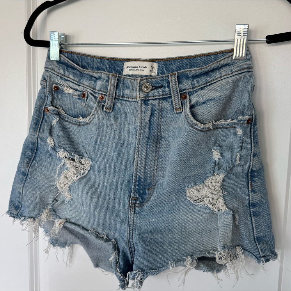 Abercrombie curve love high rise mom short